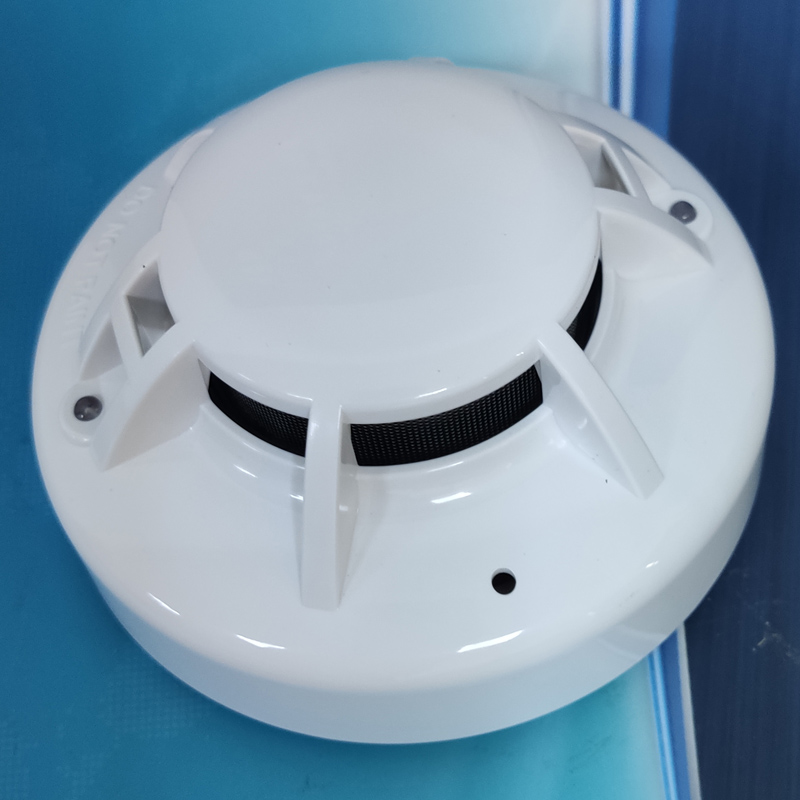 Network 4-wire MCU Conventiona - مراجعة Smoke Detector Interconnected وسعره