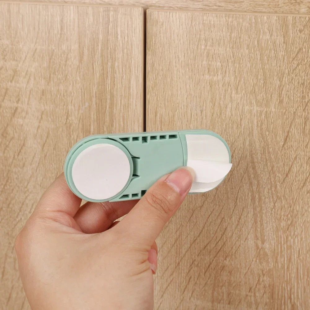 Baby Lock Kids Safety Locks Ca - مراجعة Medicine Cabinet Lock وسعره